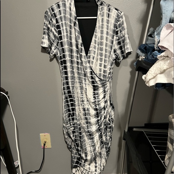 Tie dye colored dress - Picture 1 of 3